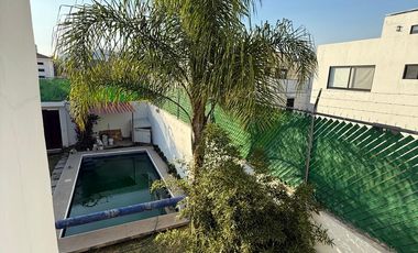 VENTA DE CASA EN JARDINES DE TLAYACAPAN