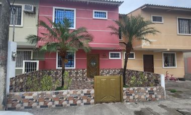 Vendo casa, urbanización San Gabriel, Duran ,frente a colegio