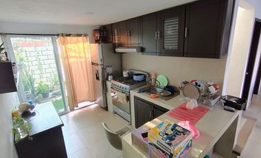 CASA CON ALBERCA EN CUAUTLA