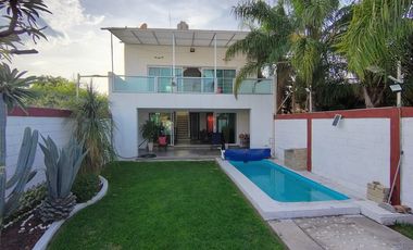 CASA CON ALBERCA EN CUAUTLA