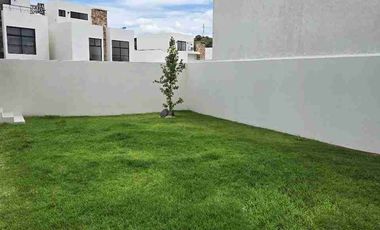 CASA AMUEBLADA EN RENTA  EN TERRAZO EN CAMPESTRE HARAS DEL BOSQUE.