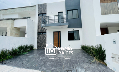 CASA EN VENTA EN MAYORCA