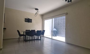 Venta de Casa en Alta California Tlajomulco de Zúñiga