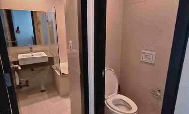 Condo for sale in Mactan Cebu, Mactan Newtown nice sea view