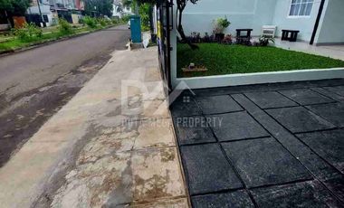 Rumah dijual siap huni, di Serpong park