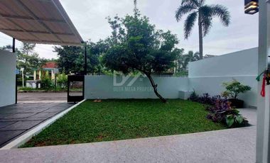 Rumah dijual siap huni, di Serpong park