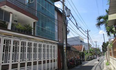 JUAL CEPAT KANTOR 3 LANTAI DI JL AFANDI CATURTUNGGAL