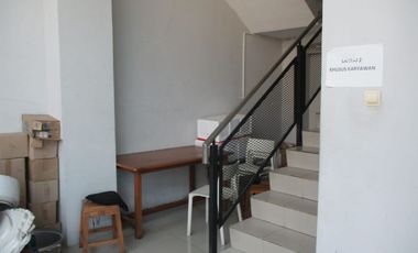 JUAL CEPAT KANTOR 3 LANTAI DI JL AFANDI CATURTUNGGAL