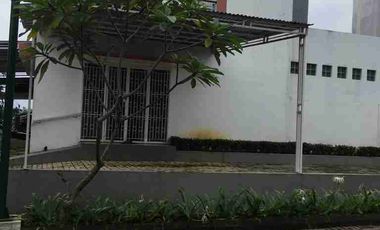 Rumah siap huni Hoek,di Royal tajur kota Bogor