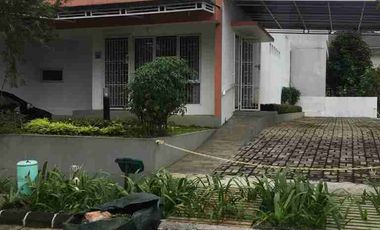 Rumah siap huni Hoek,di Royal tajur kota Bogor