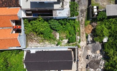 Tanah 180m² Lingkungan Villa di Toyaning Ungasan