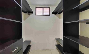 En venta casa Amplia y Moderna Casa de 5 dormitorios. Ciudad Celeste, Samborondon