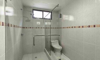 En venta casa Amplia y Moderna Casa de 5 dormitorios. Ciudad Celeste, Samborondon