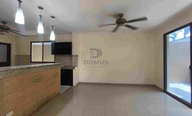En venta casa Amplia y Moderna Casa de 5 dormitorios. Ciudad Celeste, Samborondon