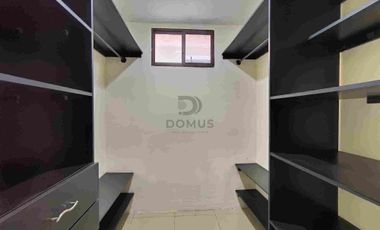 En venta casa Amplia y Moderna Casa de 5 dormitorios. Ciudad Celeste, Samborondon