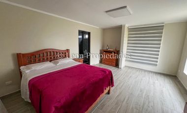 Leon Propiedades vende parcela con 2 casas en Maria pinto, Curacaví.