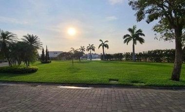 Terreno en Urb. Dubai esta listo para la compra ✅