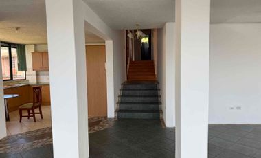 Departamento duplex de arriendo en Iñaquito Alto, Quito, Ecuador