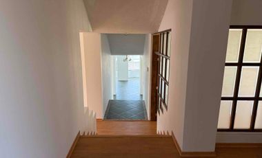 Departamento duplex de arriendo en Iñaquito Alto, Quito, Ecuador