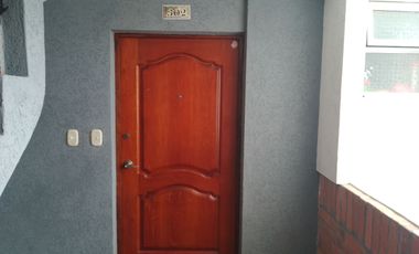 EXCELENTE APARTAMENTO VENDO