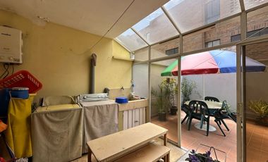 En Venta Casa de 5 dormitorios el sector de Narancay - Cuenca