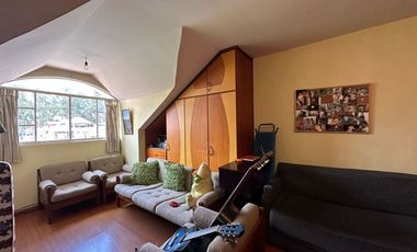 En Venta Casa de 5 dormitorios el sector de Narancay - Cuenca