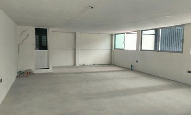 Nave 3000 M2 Parque Industrial con Vigilancia atrás de VW. Tres Andénes