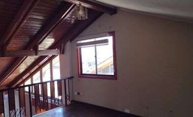 Amplia Casa En Cercana A Av. Bombero Villalobos, Rancagua