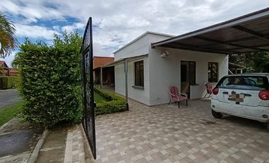 Casa en Combia