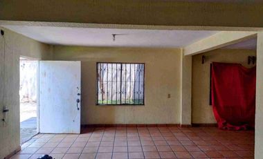 Linda casa en av. Principal (Zacatepec)