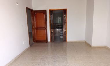 SE VENDE APARTAMENTO EN BUCARAMANGA, ED. BENAVANTE