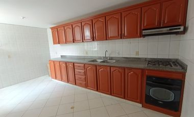 SE VENDE APARTAMENTO EN BUCARAMANGA, ED. BENAVANTE