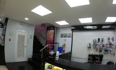 Alquiler Edificio en la 9 de Octubre - Centro de Guayaquil - Comercial - E05