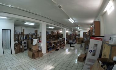 Alquiler Edificio en la 9 de Octubre - Centro de Guayaquil - Comercial - E05