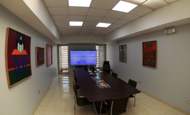 Alquiler Edificio en la 9 de Octubre - Centro de Guayaquil - Comercial - E05