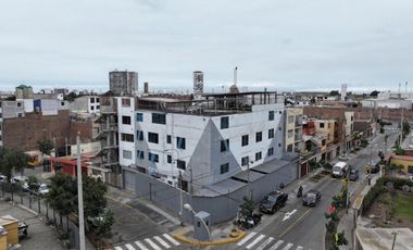 Vendo edificio de 4 pisos en esquina