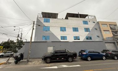 Vendo edificio de 4 pisos en esquina