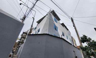 Vendo edificio de 4 pisos en esquina