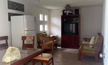 SE VENDE casa en condominio de solo 4 casas en la Colonia Tulipanes de Cuernavaca a solo 5 minutos de Plaza Galerias
