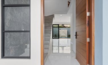 Casa nueva en venta en Fluvial, Puerto Vallarta, alberca y terraza privada