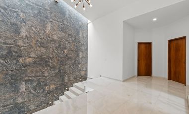 Casa nueva en venta en Fluvial, Puerto Vallarta, alberca y terraza privada