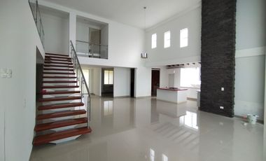 Casa Campestre en arriendo en Cerritos