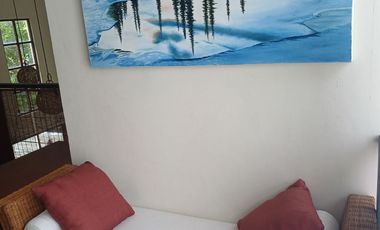 CASA EN RENTA AMUEBLADA ,TIPO LOFT, DOBLE ALTURA, ESPACIOS ABIERTOS, EN RESIDENCIAL ARBOLADA, EXCLUSIVA