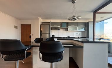 Se Vende Departamento Remodelado Y Amoblado, Estacionamiento. Providencia, Los Leones