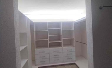 Amplia casa en renta 3 recámaras c/u con baño, Fracc Rancho Chapulco, Puebla. sobre periférico, cerca Lomas de Angelópolis.