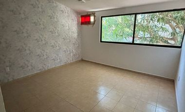 Casa en Venta de dos Niveles ubicada en Costa de Oro