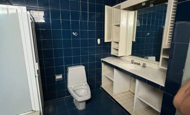 Casa en Venta de dos Niveles ubicada en Costa de Oro