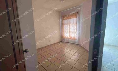 CASA EN VENTA EN LOS ARCOS IRAPUATO DE UNA PLANTA