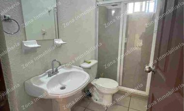 CASA EN VENTA EN LOS ARCOS IRAPUATO DE UNA PLANTA