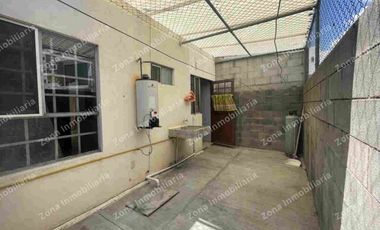 CASA EN VENTA EN LOS ARCOS IRAPUATO DE UNA PLANTA